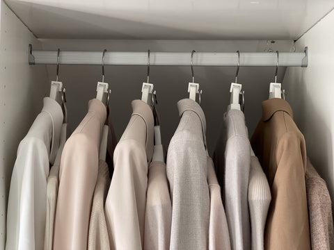 Hanger clips incl whatt.io NFC tag US version