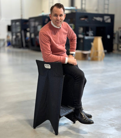 Paper Plane - Bar Chair STCC edition