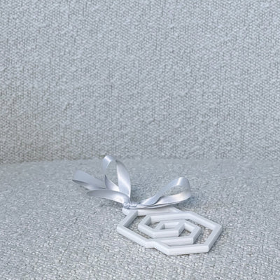 Christmas ornament flat icon white/grey