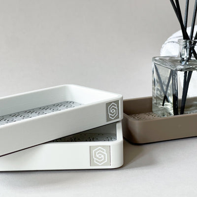 Tray with water resistant inlay - all earth