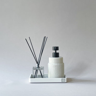 Tray with water resistant inlay - white/grey