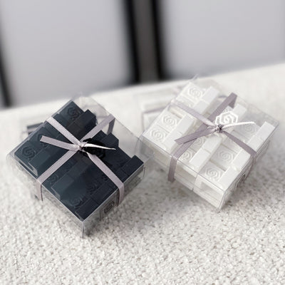 STYLE COLLECTION HOME BLACK AND WHITE HANGER CLIP SET PACKAGE GIFT